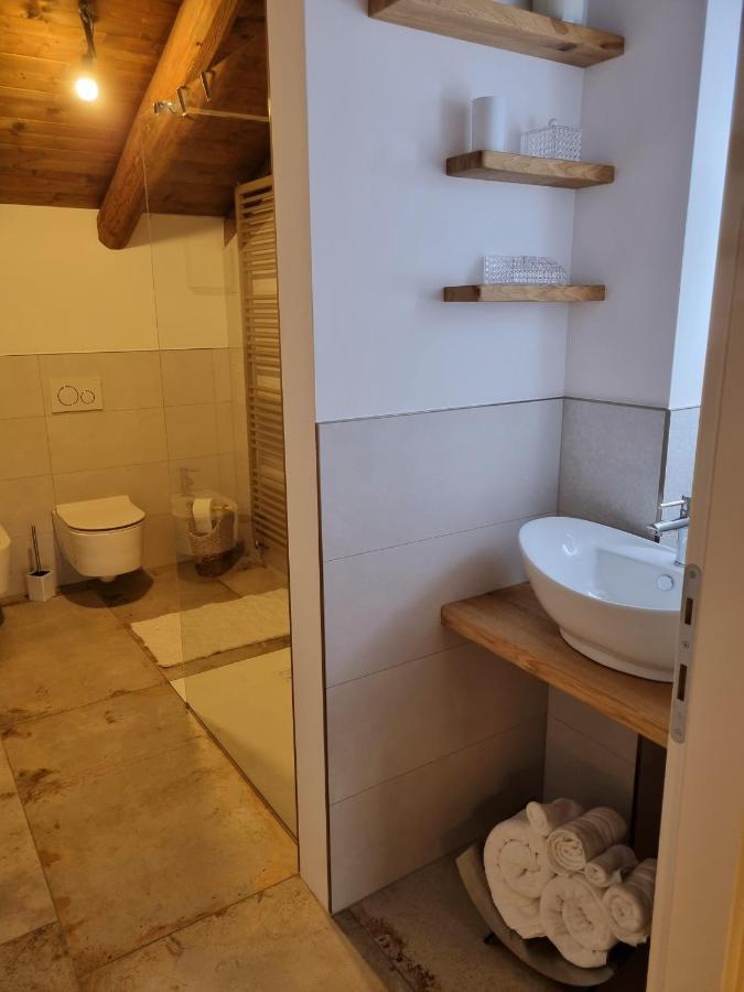 Agriturismo Ostrouska Sgonico Eksteriør billede