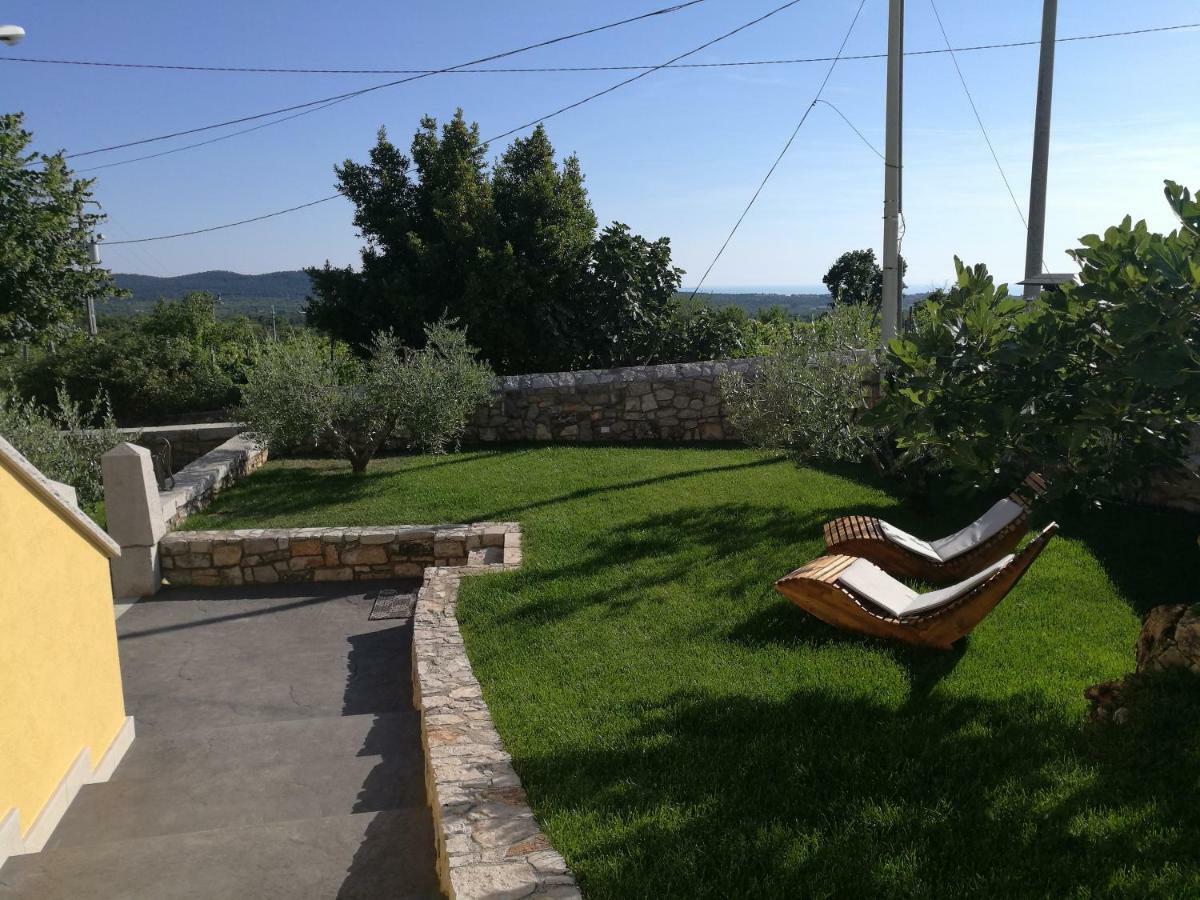 Agriturismo Ostrouska Sgonico Eksteriør billede